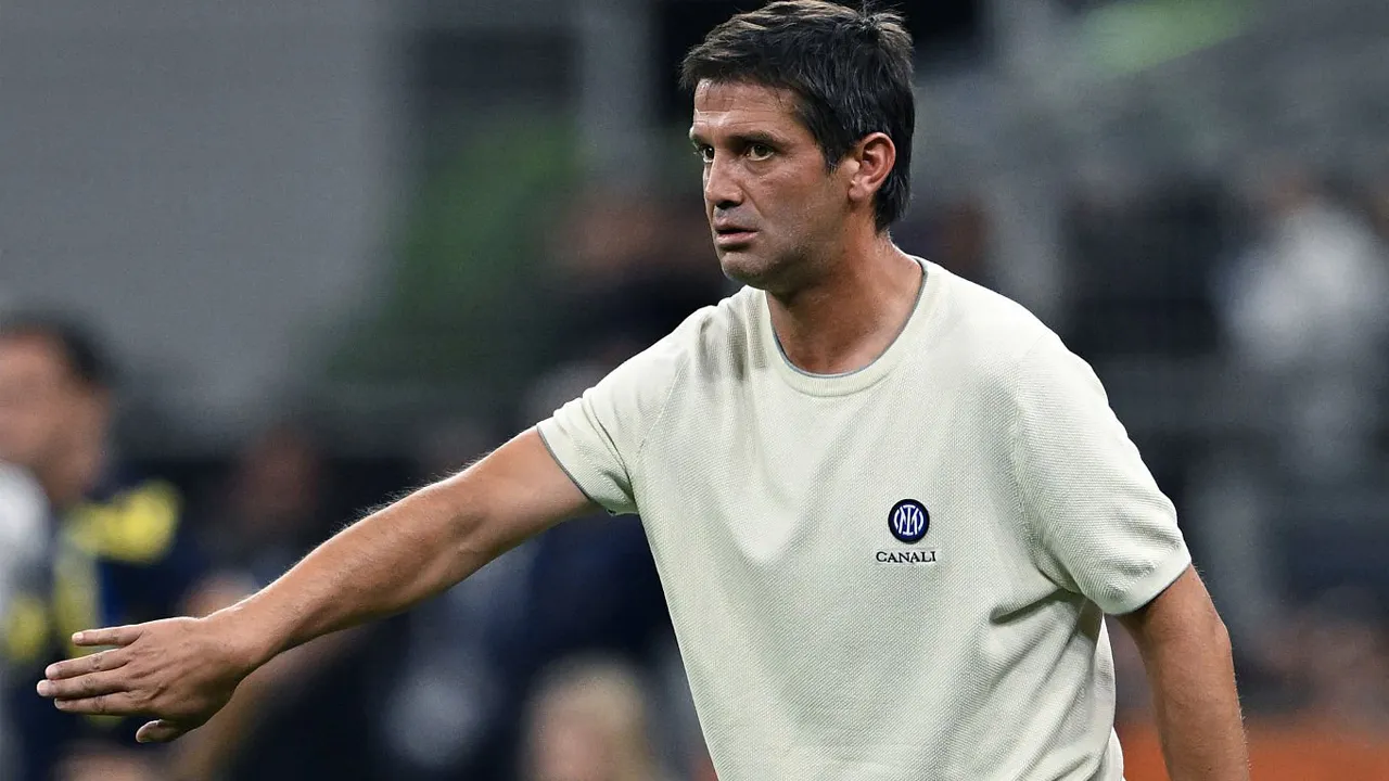 Cristian Chivu Sebut Inter Belum Sempurna Meski Start di Serie A Sempurna