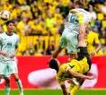 Felix Nmecha Cetak Gol Cantik, Fabio: Saya Belum Berani Mencoba Salto!