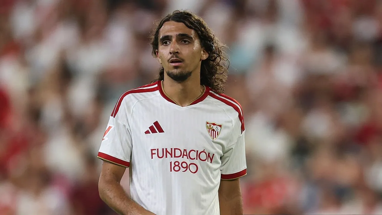 Grup pemilik Chelsea, BlueCo, sedang mengawasi secara ketat perkembangan Nico Guillen