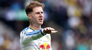 Hadapi Erling Haaland dan Cristiano Ronaldo, Timnas Wales Tanpa Joe Rodon