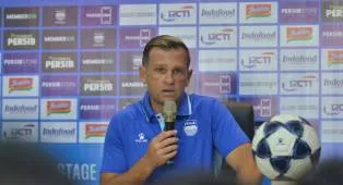 Igor Tolic Ajak Persib Jangan Merasa Inferior Hadapi FC Seoul