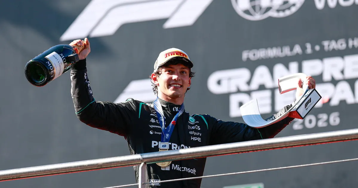 Kimi Antonelli Hampir Raih Sejarah F1, Rival Kian Tertinggal - sumber: (racingnews365)