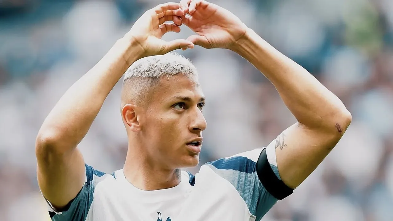 Klub Dubai Tawarkan Jalan Keluar Bagi Striker Terpinggirkan Tottenham