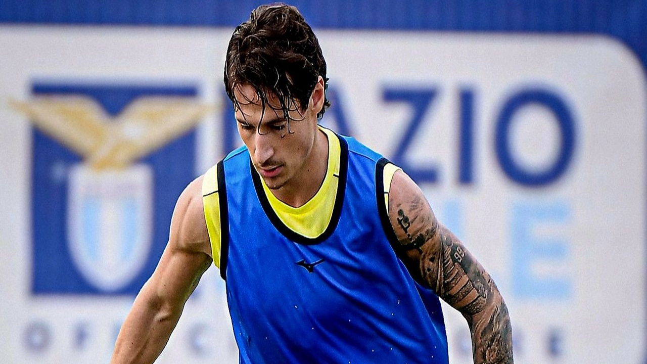 Lazio Masih Belum Bisa Andalkan Pinamonti di Posisi Striker