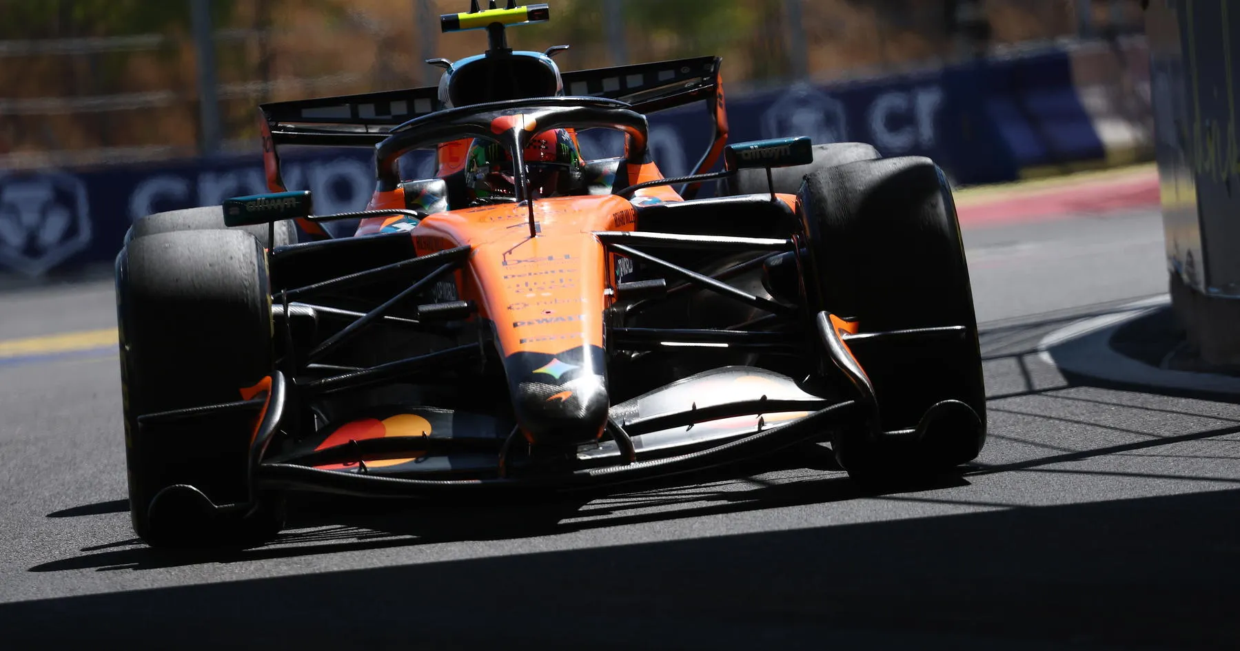 McLaren Umumkan Kemitraan Multi-Tahun dengan SharkNinja - sumber: (racingnews365)