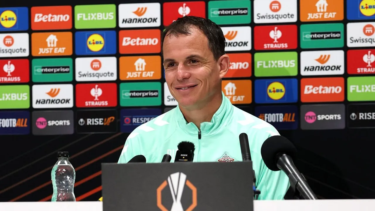 Regis Le Bris bangga pimpin Sunderland berlaga di kompetisi Eropa setelah 53 tahun