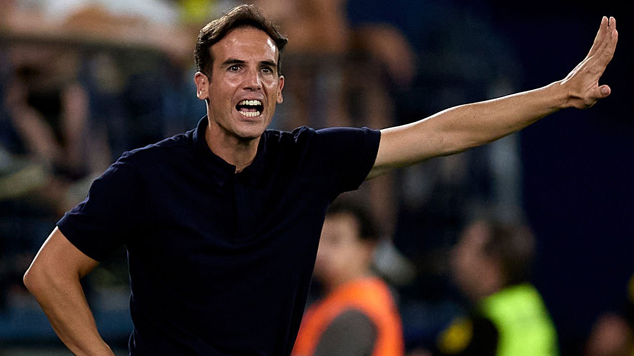 Villarreal Kalah Lagi, Inigo Perez Akui Timnya Sedang Hadapi Masa Sulit