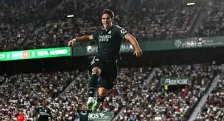 Carlos Espi Ternyata Sempat Ditolak Barcelona