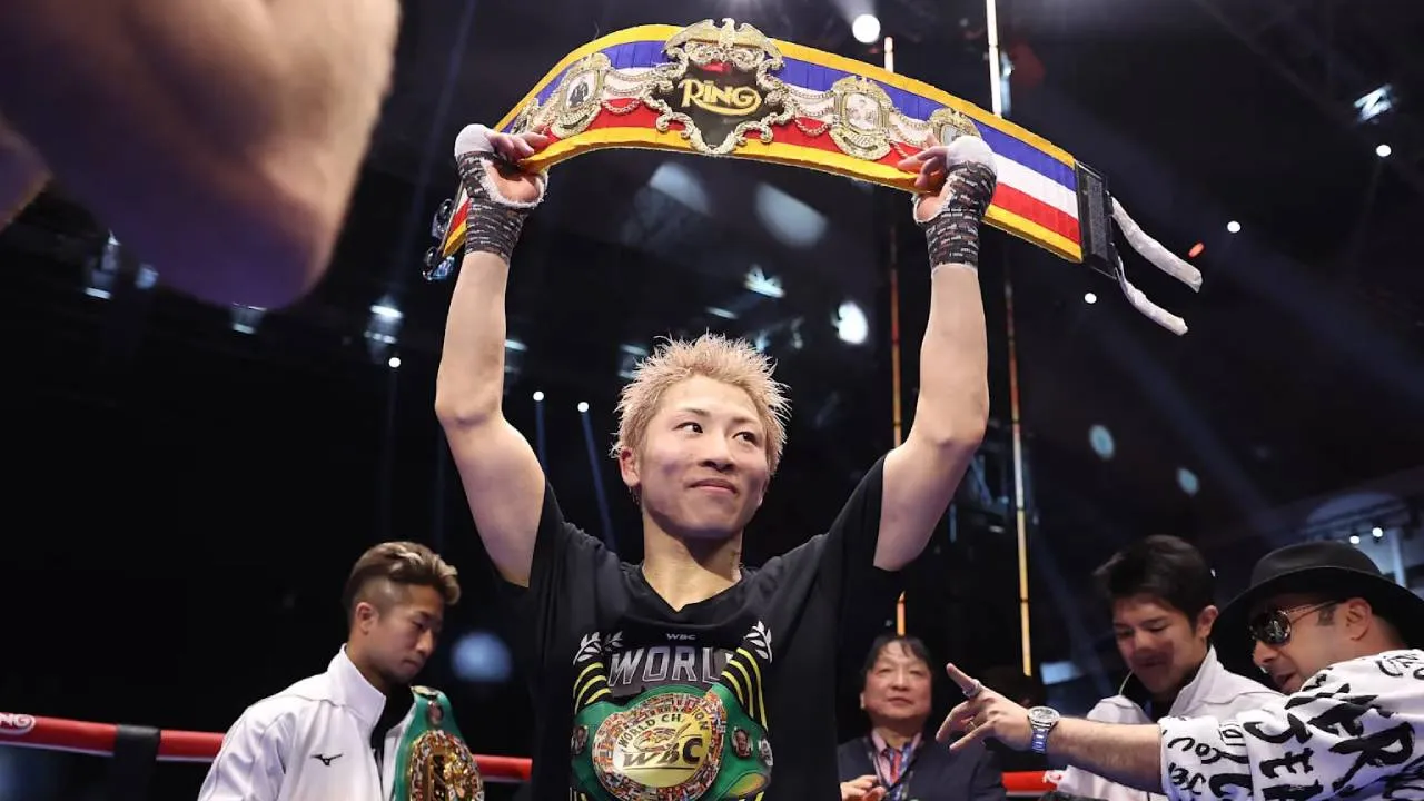 Naoya Inoue mengatakan dirinya sendiri yang meminta Shingo dan Hideyuki Ohashi, chairman Ohashi Boxing Gym, untuk menghentikannya jika mereka melihat tanda-tanda penurunan. (Foto: Fight TV)