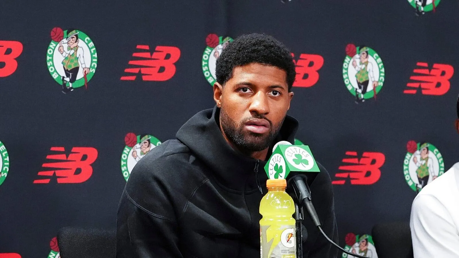 Paul George Siap Jawab Tantangan di Celtics Pascakepergian Brown - sumber: (mainbasket)