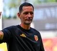 Terlibat Perselisihan dengan Manajemen, RC Lens Pecat Dino Toppmoller