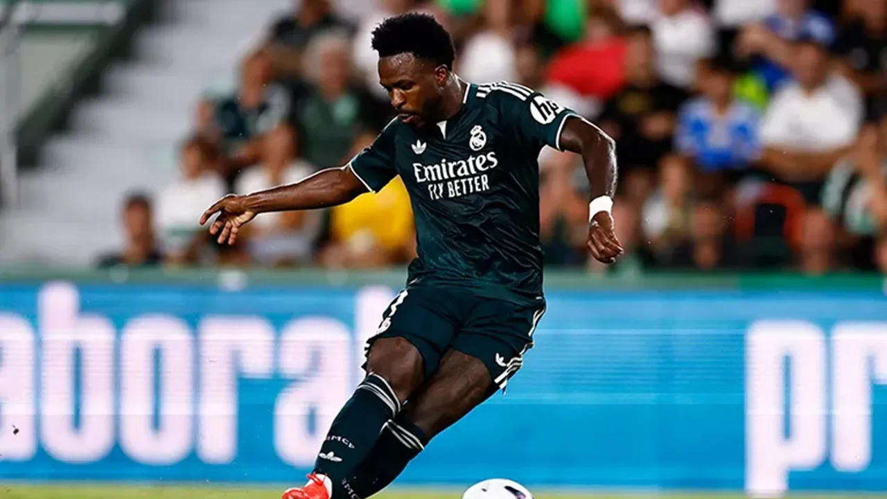 Vinicius Jr Janji Usai Kembali Gagal Cetak Gol Lawan Elche