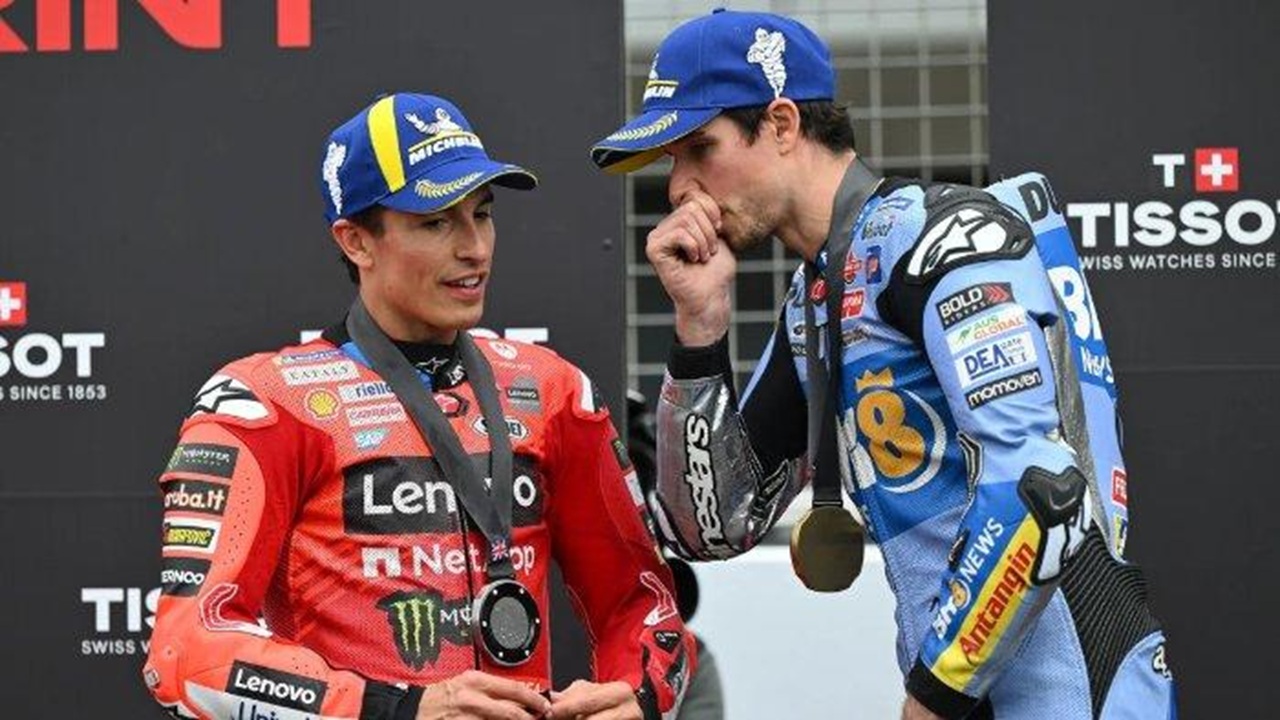Alex Marquez Dituding Sengaja Mengalah dari Marc, Ini Penjelasan Pernat