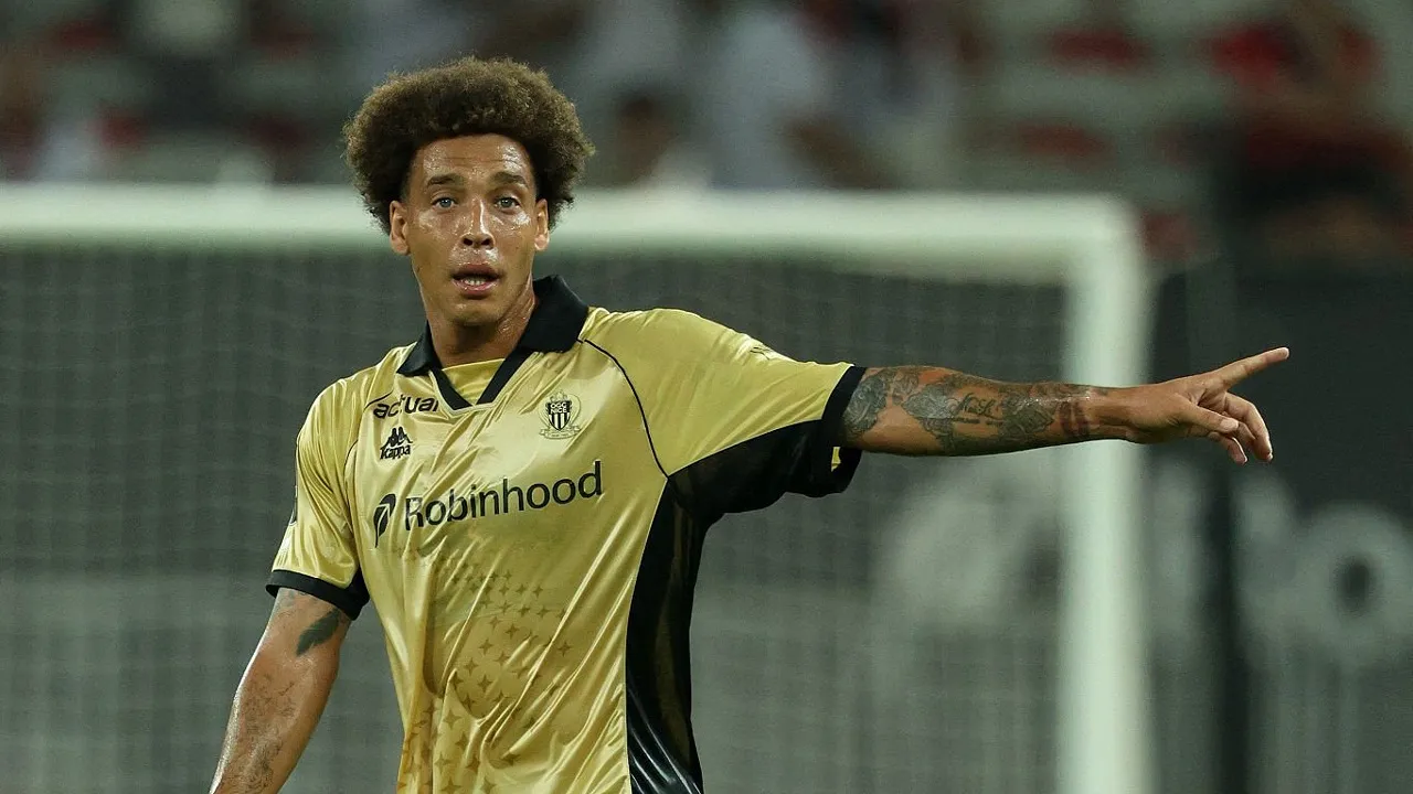 Axel Witsel gantung sepatu dari timnas Belgia usai cetak 140 penampilan dan delapan assist