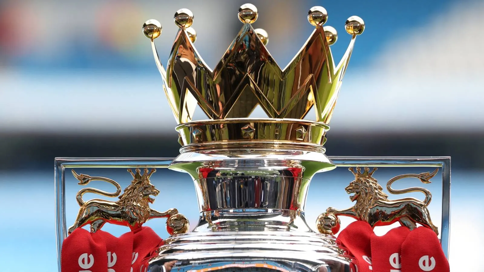 Eks Striker Premier League Bergabung dengan Klub Divisi Sembilan Usai Debut Tinju Mengejutkan - sumber: (givemesport)