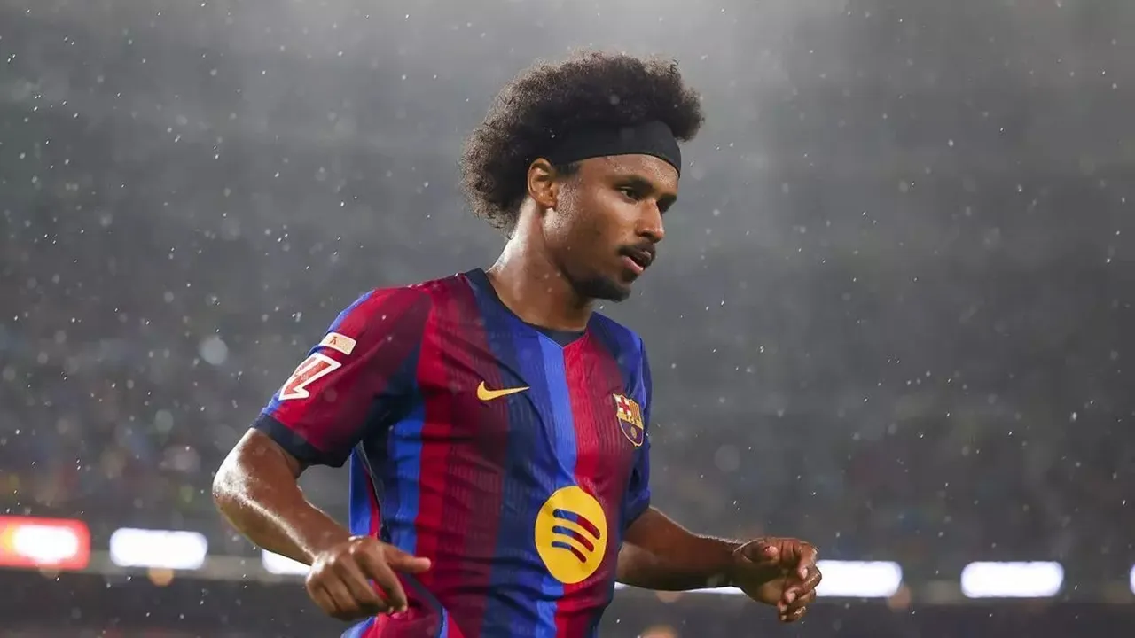Hansi Flick Senang Lihat Persaingan Karim Adeyemi dan Anthony Gordon