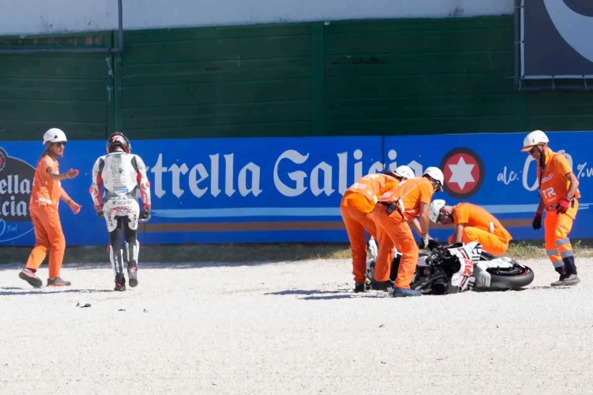 Marco Bezzecchi Tetap Optimis Raih Gelar Meski Ada Kesalahan - sumber: (motorsport)