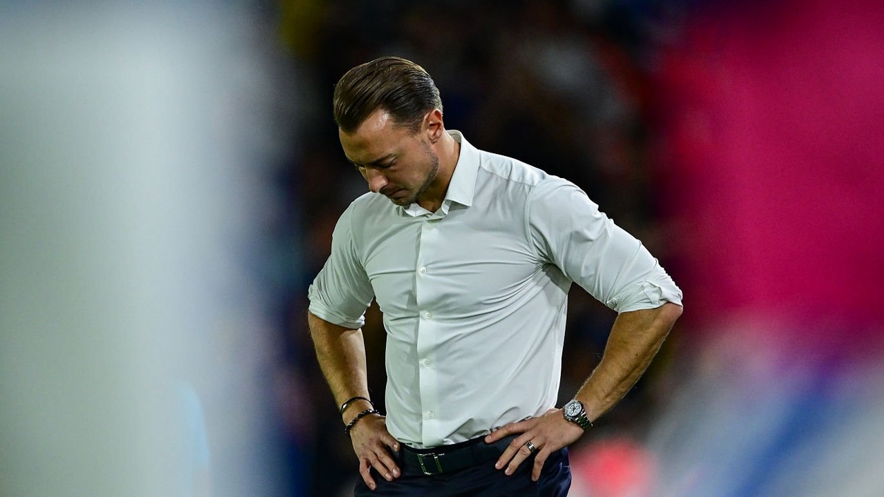 Matthias Jaissle Tuntut Respons Newcastle Usai Telan Kekalahan Perdana