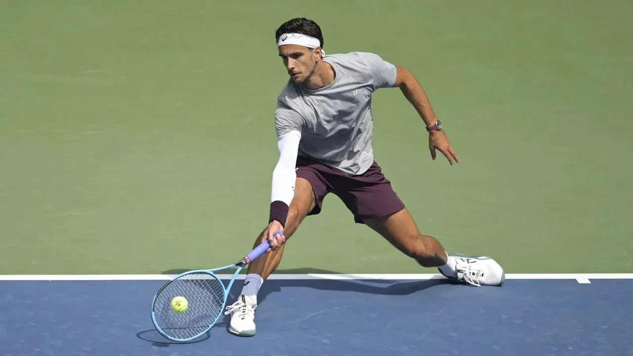 Walaupun Masih Jauh, Lorenzo Musetti Mimpikan ATP Finals