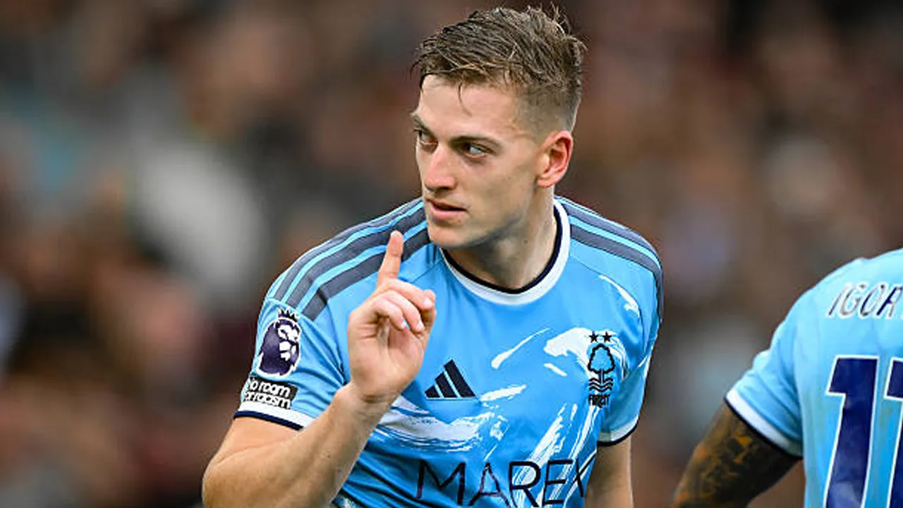 Oliver Glasner Ungkap Dampak Gol Liam Delap Bagi Kepercayaan Dirinya