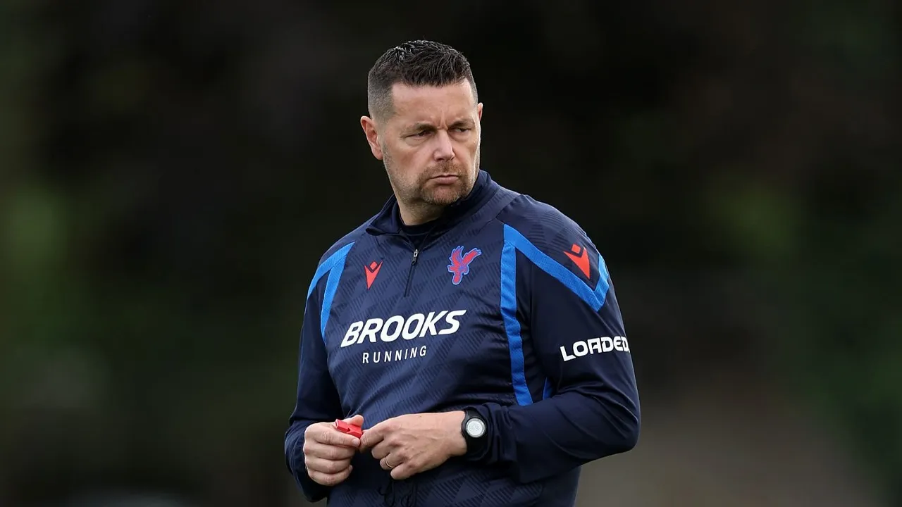 Pierre Sage Terancam Dipecat Crystal Palace dan Berpeluang Kembali ke Lyon