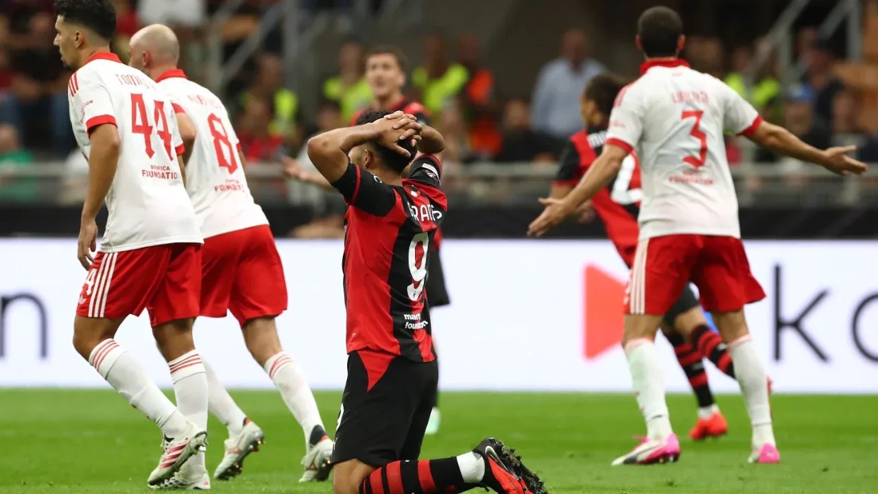 AC Milan Kuasai Bola, Tapi Minim Peluang Saat Lawan Benfica
