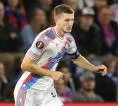 Adam Wharton Nikmati Gaya Agresif Crystal Palace di Bawah Pierre Sage