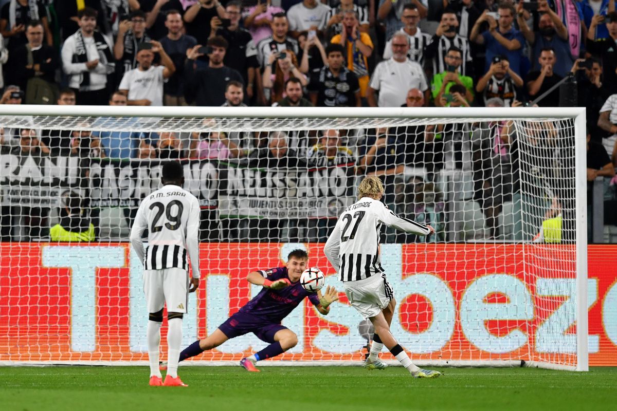 Assist Ciamik Nico Gonzalez Bawa Woltemade Cetak Gol Perdana untuk Juventus