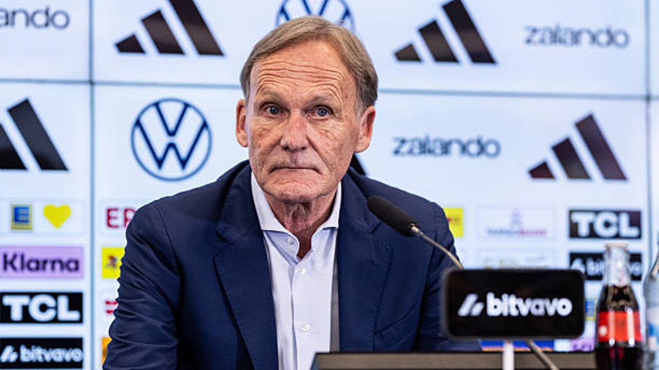 Hans-Joachim Watzke Desak Gianni Infantino Mundur dari Jabatan Presiden FIFA