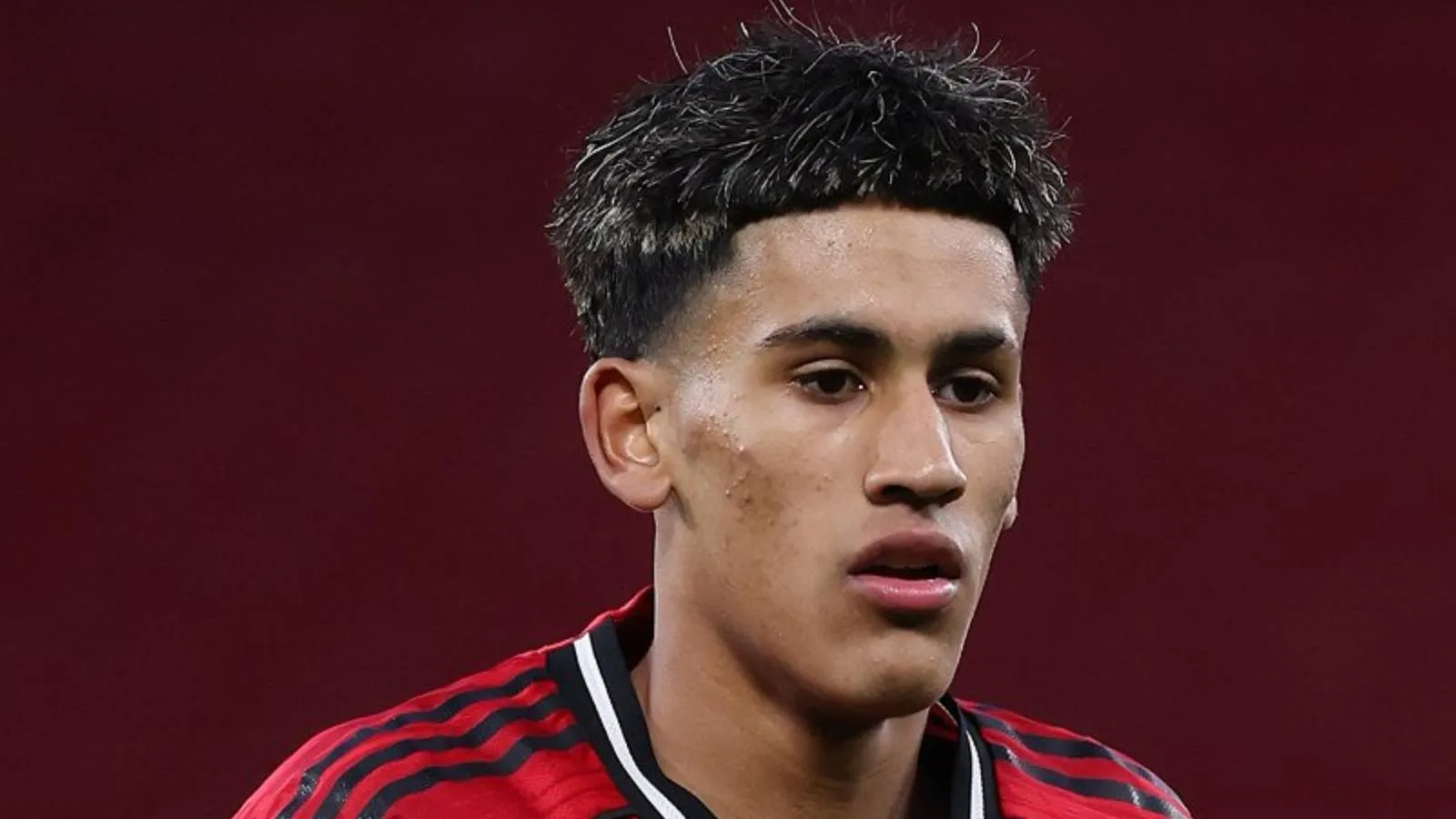 JJ Gabriel, Talenta Muda Man Utd, Berunding dengan Barcelona untuk Transfer - sumber: (givemesport)