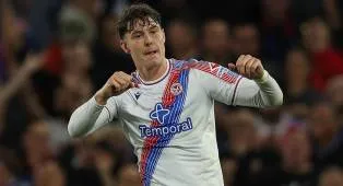 Jorgen Strand Larsen Lega Penalti Berbuah Gol Usai Dua Kali Gagal Beruntun