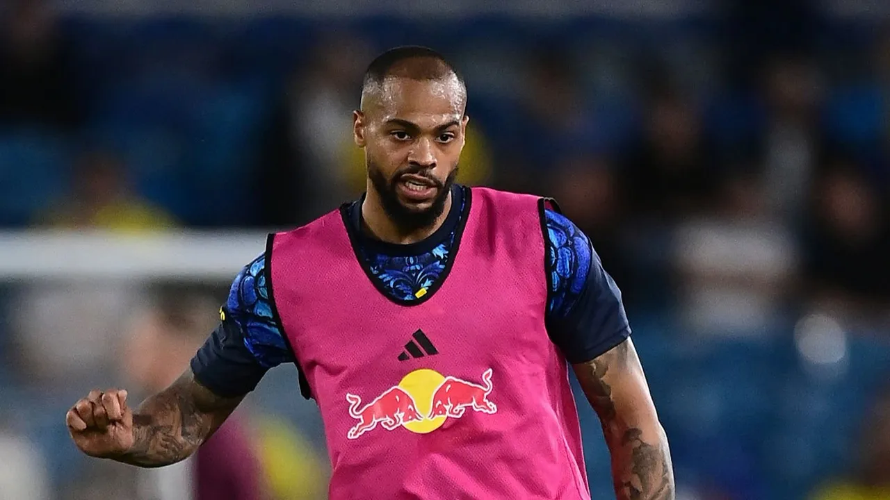 Leeds United enggan terburu-buru berikan kontrak baru untuk Lukas Nmecha