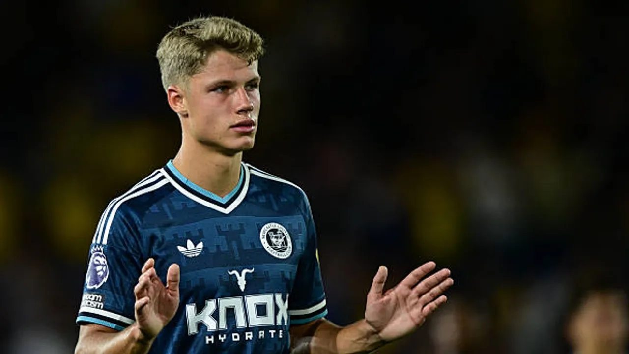 Matthias Jaissle Bela Sean Steur Usai Lakukan Kesalahan di Elland Road
