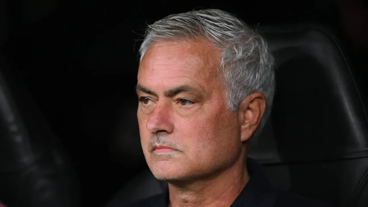 Pedja Mijatovic Beberkan Masalah Dihadapi Mourinho