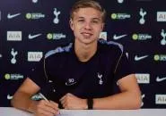 Tottenham Amankan Kontrak Profesional Kapten Tim U18