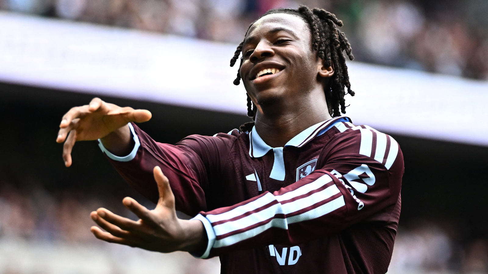 Aston Villa Kalahkan Tottenham, Matty Cash Tampil Buruk meski Unai Emery Temukan Tiga Pembeda