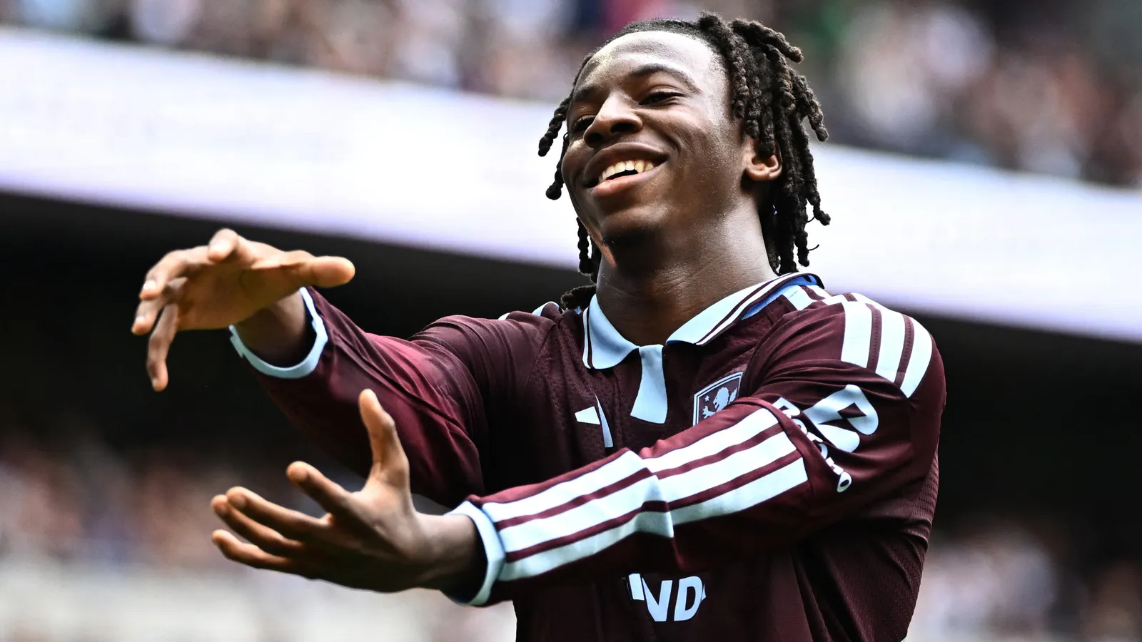 Aston Villa Kalahkan Tottenham, Matty Cash Tampil Buruk meski Unai Emery Temukan Tiga Pembeda - sumber: (givemesport)