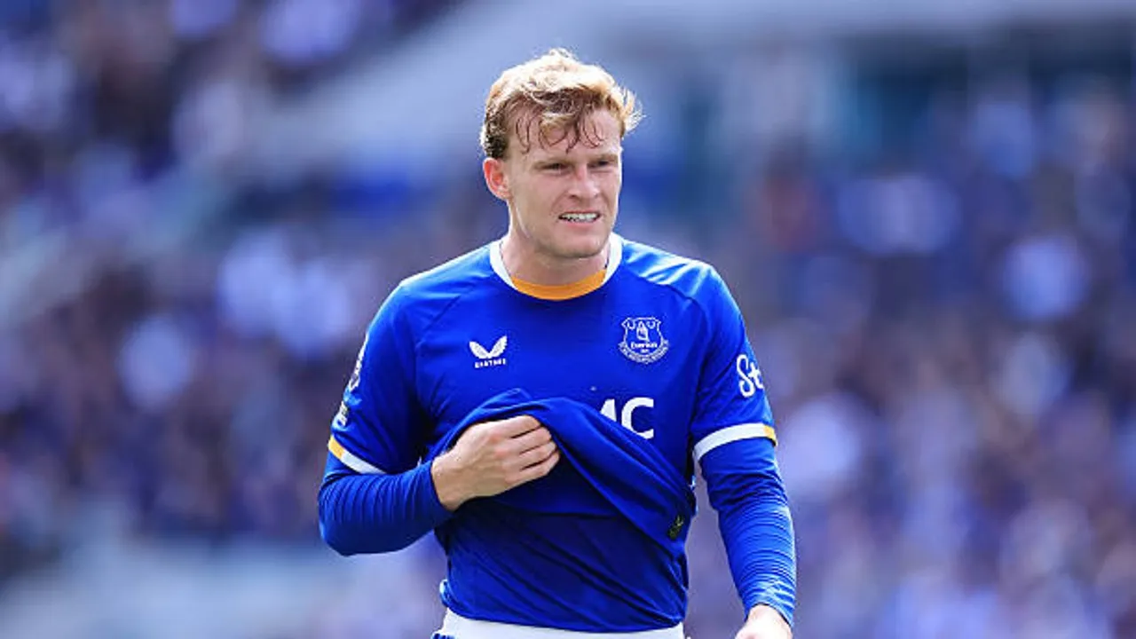 David Moyes Senang Jarrad Branthwaite Kembali Masuk Skuad Inggris