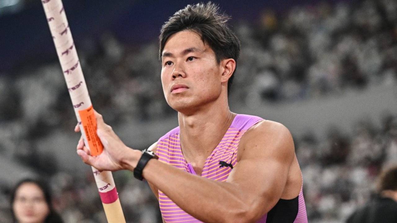 EJ Obiena Bidik Emas Asian Games 2026 Usai Tampil Impresif di Eropa