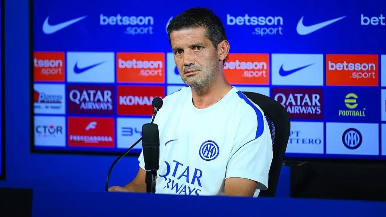 Jelang Lawan Roma, Cristian Chivu Sudah Tentukan Susunan Pemain Inter