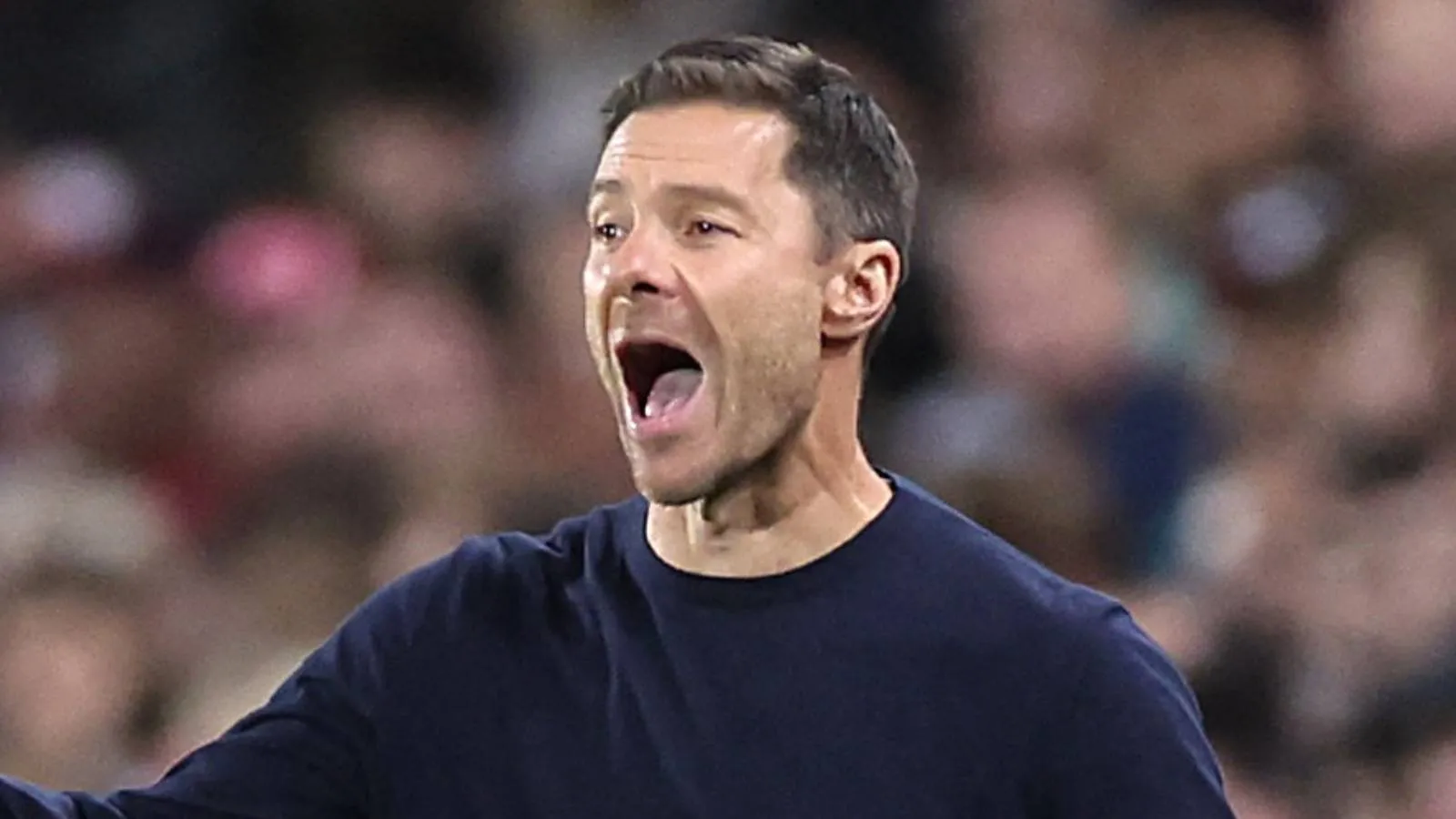 Kekalahan 0-3 dari Brentford Picu Kekecewaan Fans Chelsea terhadap Rekrutan Musim Panas - sumber: (givemesport)