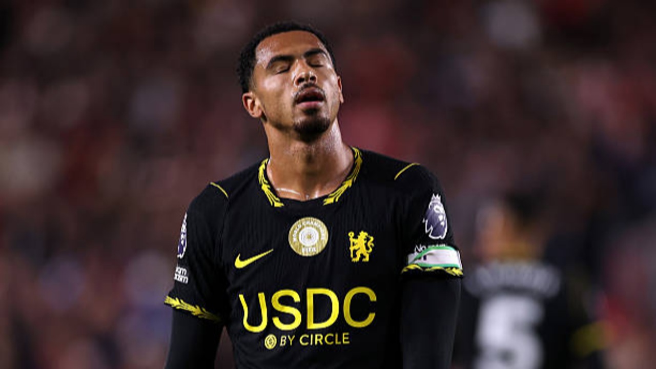 Levi Colwill Sebut Lini Belakang Chelsea Mudah Diintimidasi Skuad Brentford