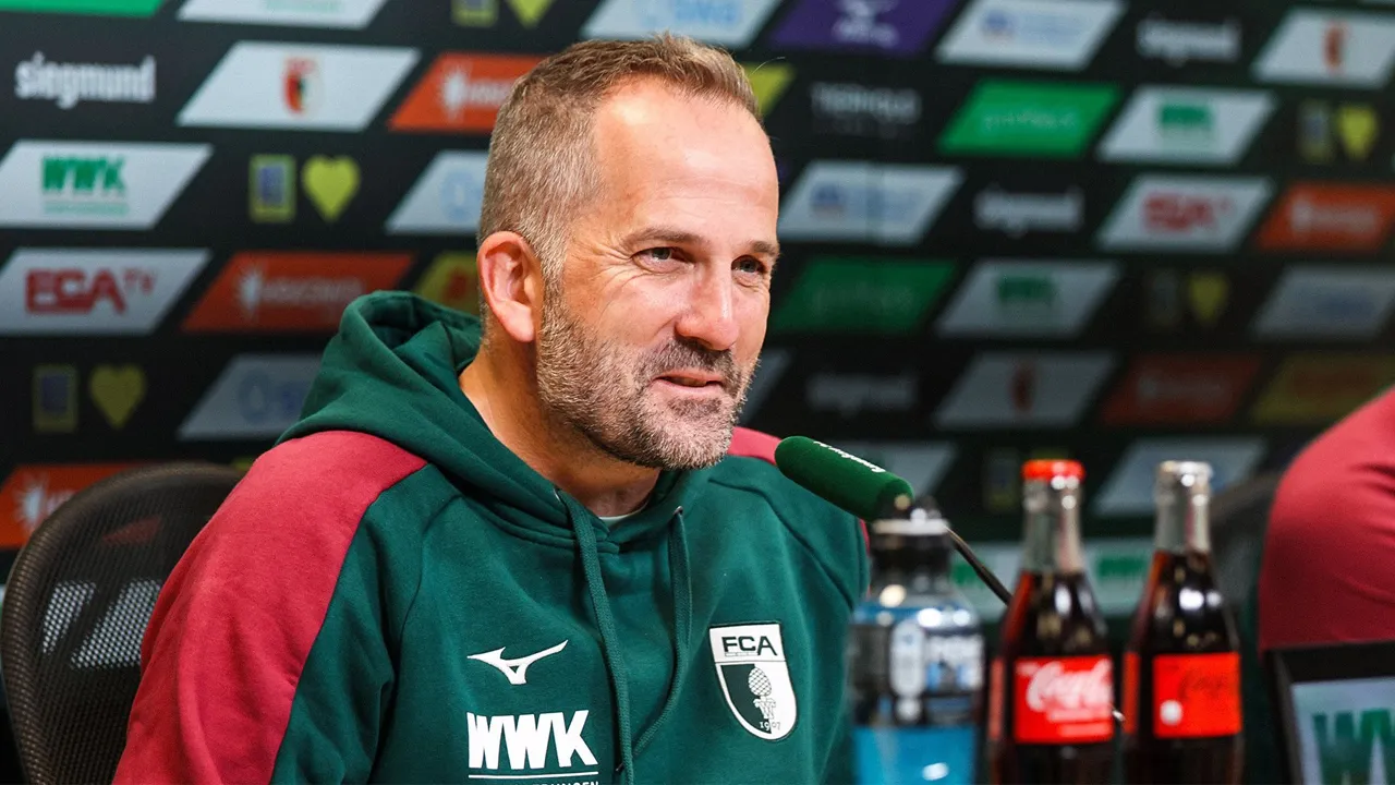 Manuel Baum Minta Augsburg Tetap Fokus Meski Catat Start Bagus di Musim ini