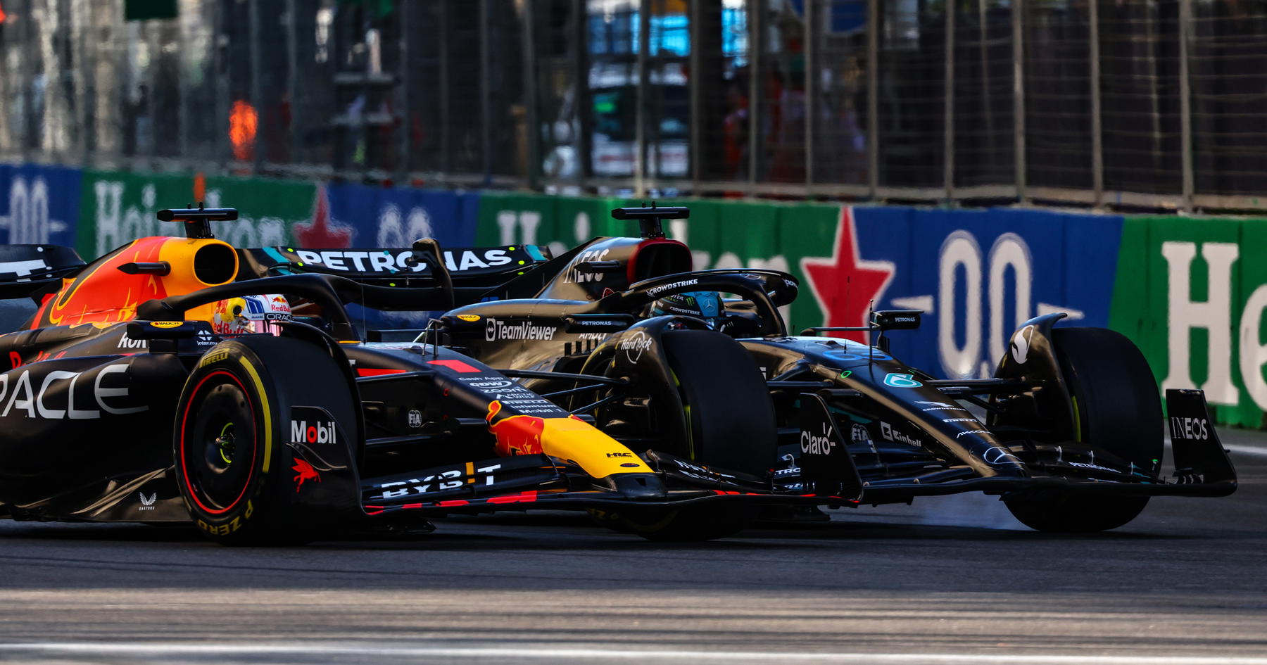 Max Verstappen Geram Akibat Insiden dengan George Russell