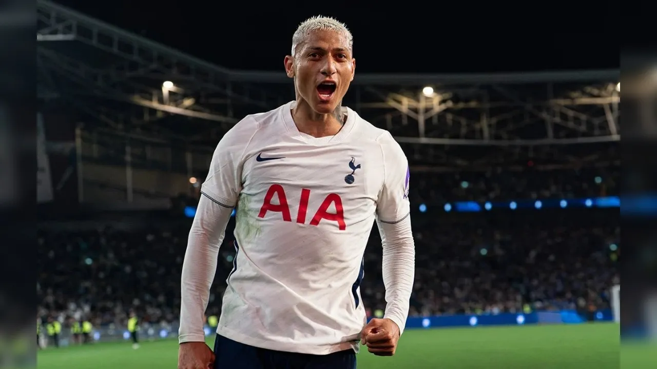Vasco Ungkap Penyebab Kegagalan Transfer Richarlison