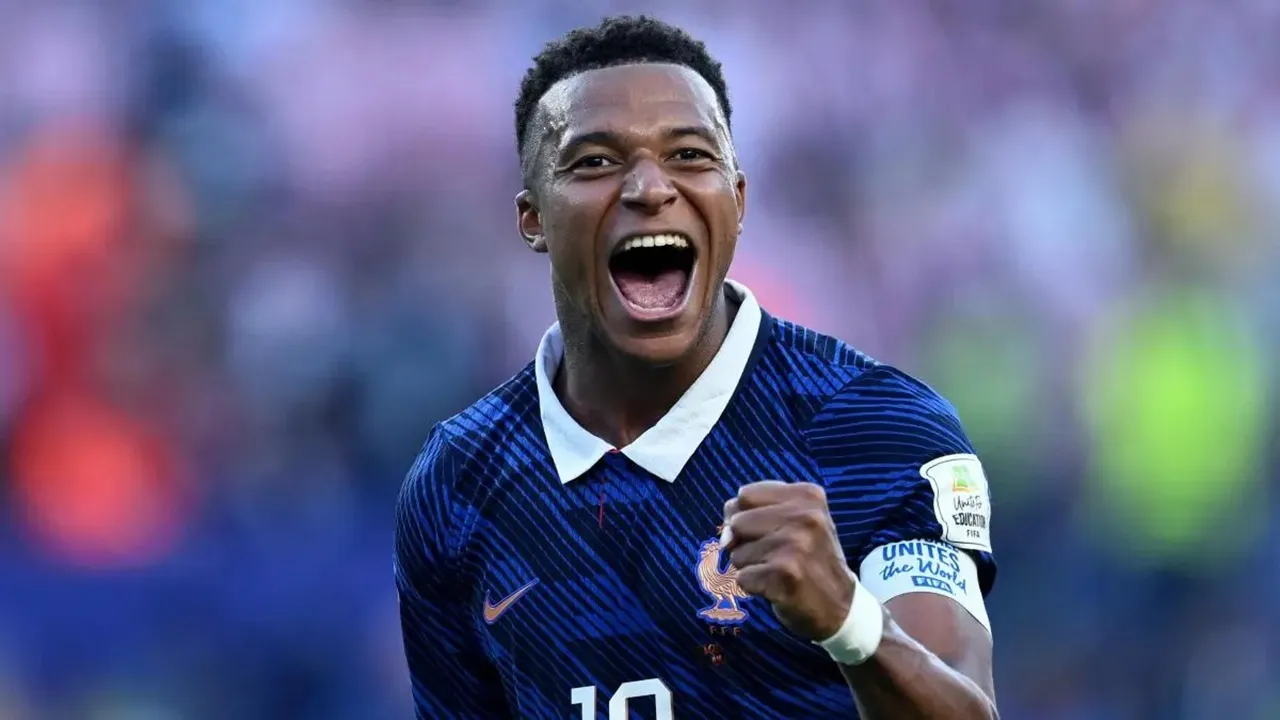 Zinedine Zidane Pastikan Mbappe Akan Jadi Kapten Timnas Prancis