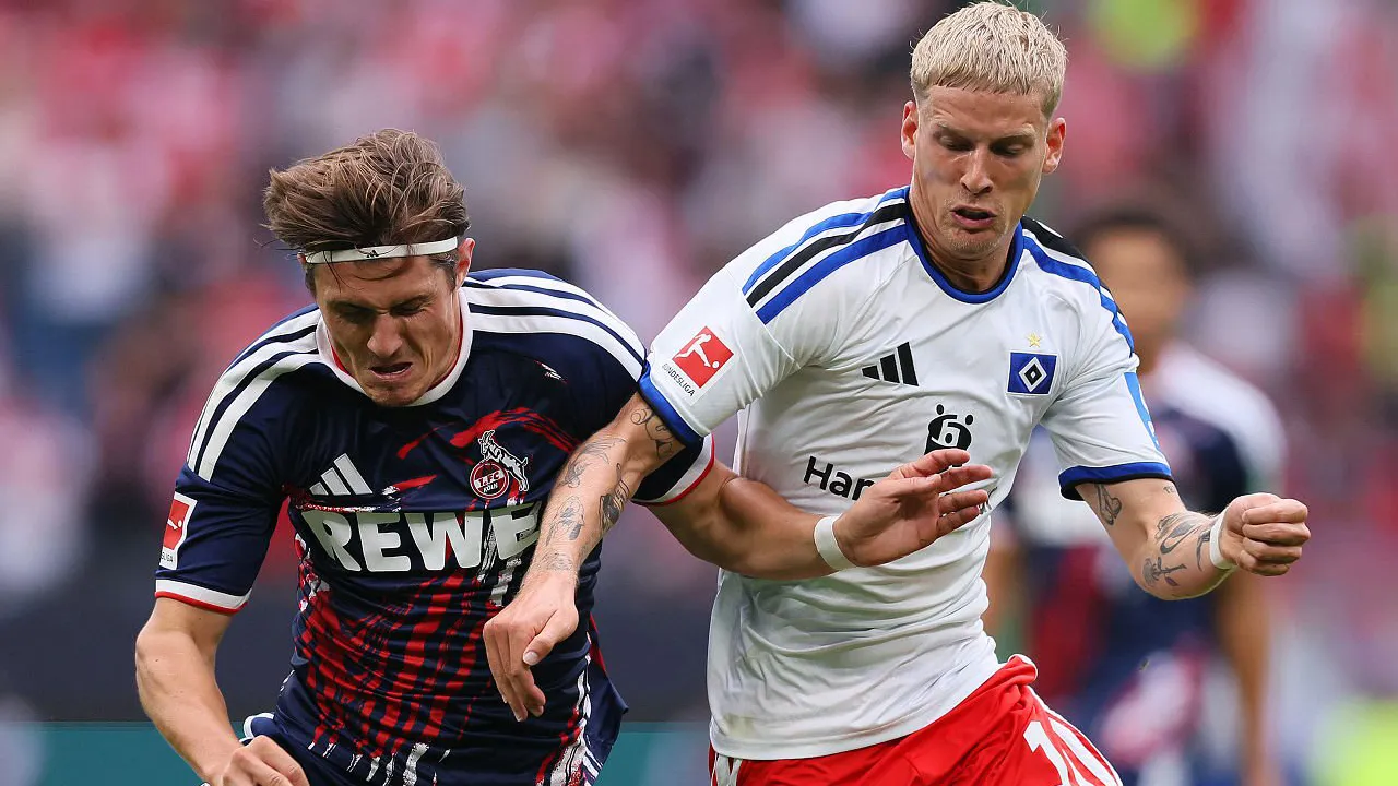 Albert Gronbaek Puji Performa Hamburg setelah Akhiri Rentetan Kekalahan