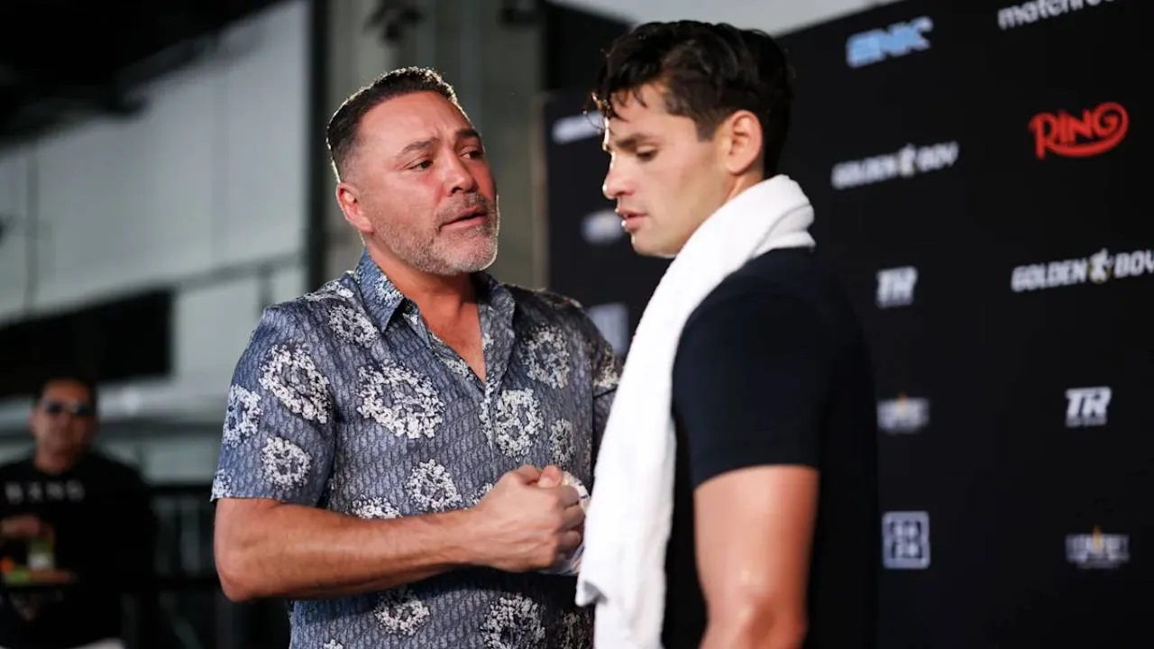 Dana White Ungkap Alasan Oscar De La Hoya Tak Hadir di Laga Ryan Garcia