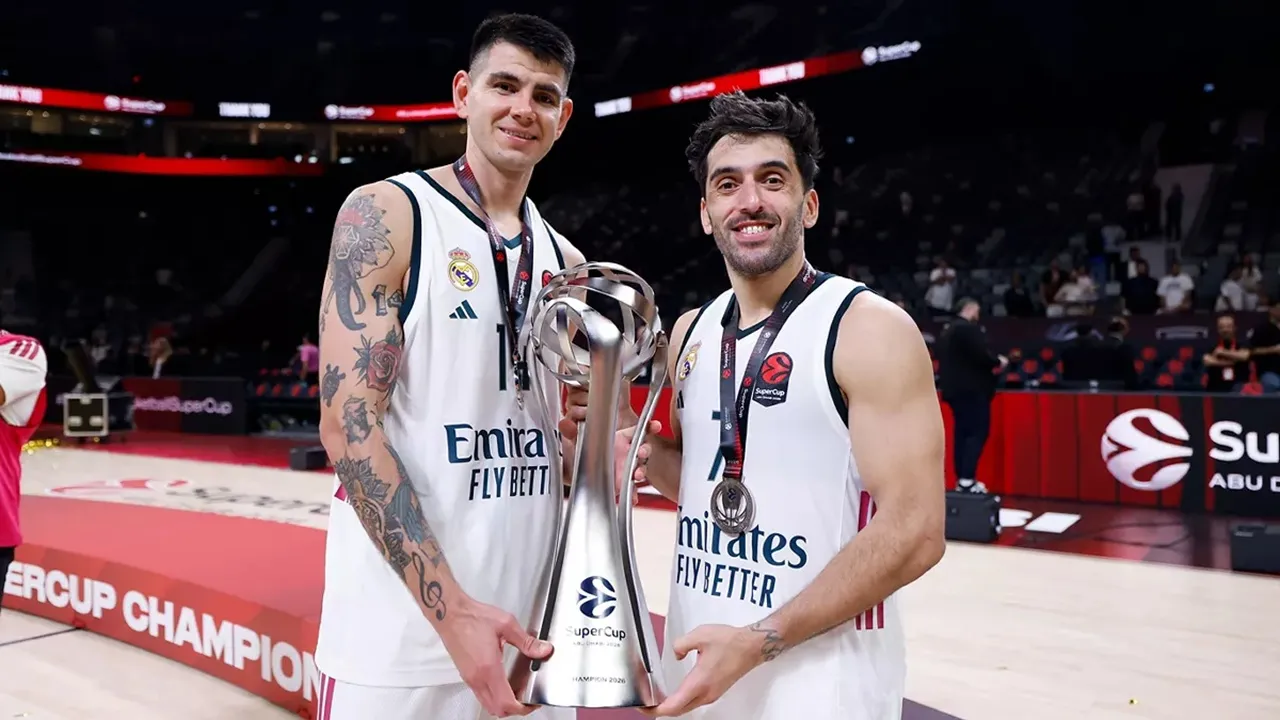 Facundo Campazzo Senang Bisa Angkat Trofi Super Cup
