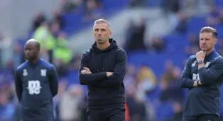 Gary O'Neil Puji Performa Ipswich Town Meski Kalah dari Everton